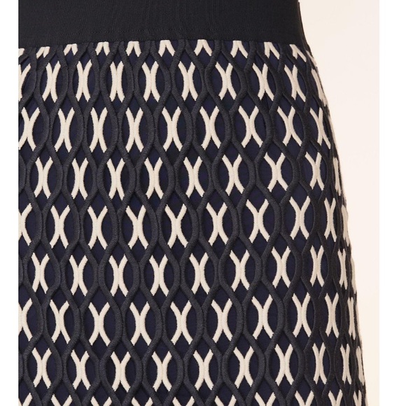 Tory Burch Carolina Skirt - Size 4 - Picture 3 of 7